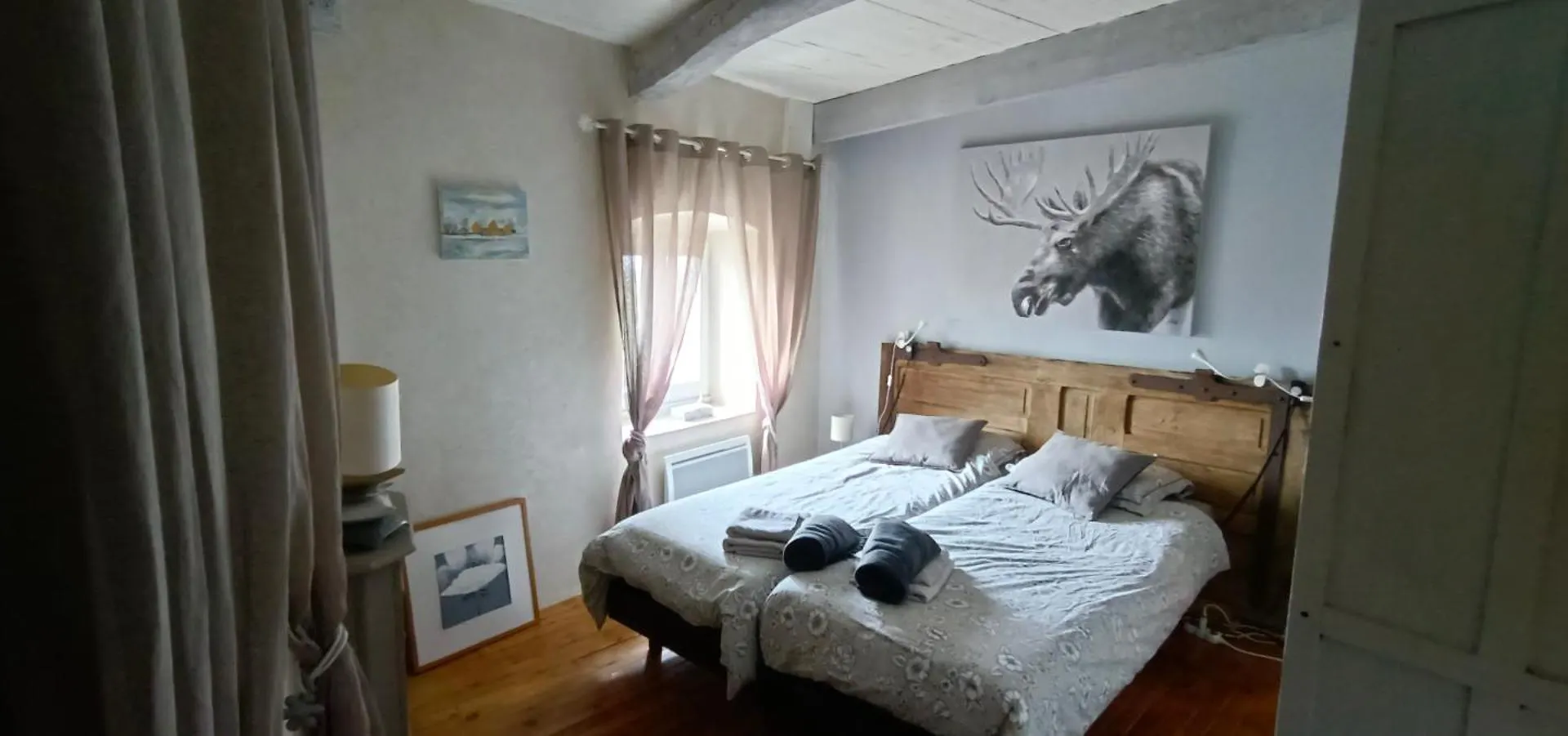 Le Petit Paradis Aux Volets Bleus Villa Grazac  France