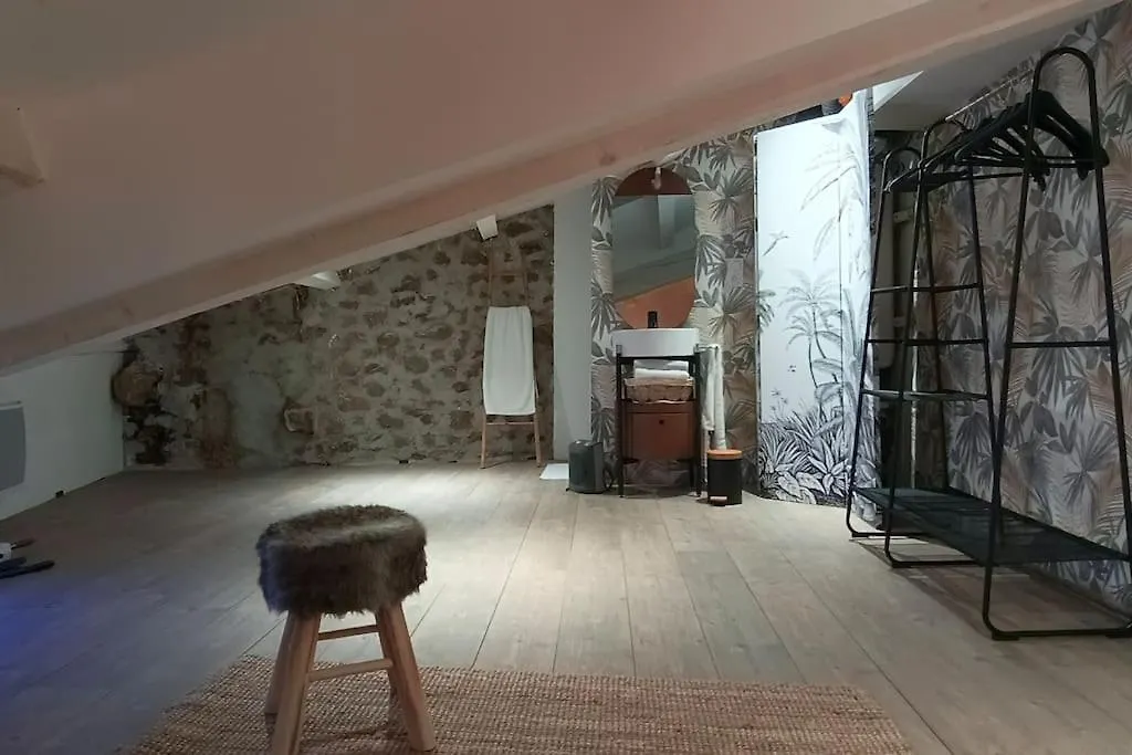 Le Petit Paradis Aux Volets Bleus Villa Grazac  Grazac (Auvergne)