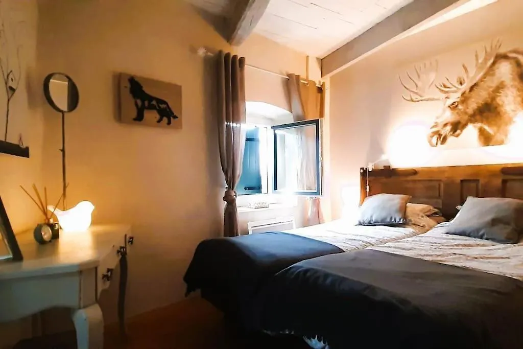 Le Petit Paradis Aux Volets Bleus Villa Grazac  Holiday home